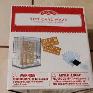 NIB Holiday Time Gift Card Maze Box